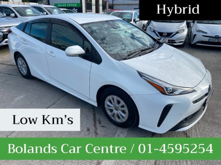 2022 Toyota Prius (Low Km's) HYBRID 1.8 AUTOMATIC 5DR MODEL  www.bolandscarcentre.ie