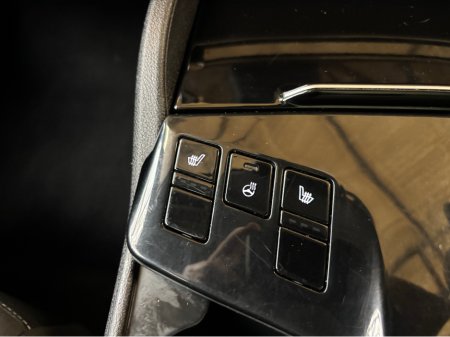 2023 Kia Sportage - thumbnail 9