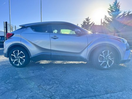 2017 Toyota C-HR  €18,499