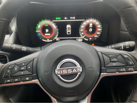 2026 Nissan Juke 1.6 HYB SV PREMIUM MY24.1 thumbnail