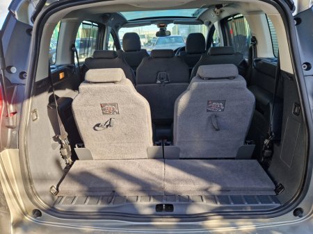 2016 Peugeot 5008 - thumbnail 18