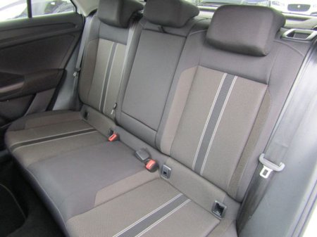 2019 Volkswagen T-Roc - thumbnail 17