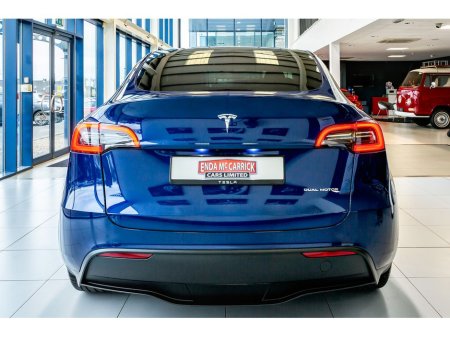2022 Tesla Model Y E Long Range AWD €29,899 thumbnail
