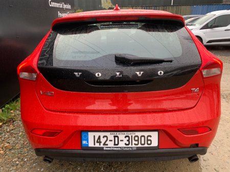 2014 Volvo V40 VOLVO V40 1.6 T4 180 BHP AUTO R-DESIGN // VERY LOW MILEAGE // EXCELLENT CONDIITION // TIMING BELT/WATE PUMP REPLACED // €9,950 thumbnail