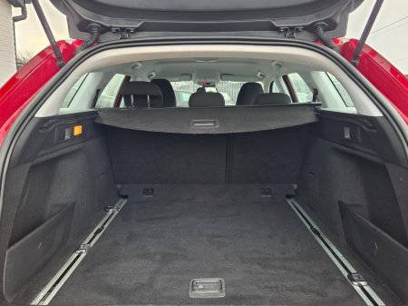 2018 Peugeot 308 SW ACTIVE 1.6 BLUE HDI €10,950 thumbnail