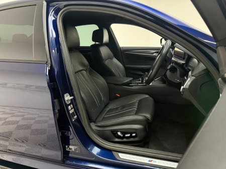 2023 BMW 5 Series 520D M SPORT PRO *HUGE SPEC* €49,990 thumbnail