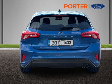 2020 Ford Focus - thumbnail 12