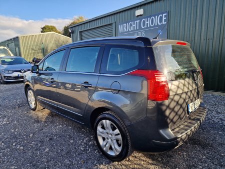 2015 Peugeot 5008 - thumbnail 8