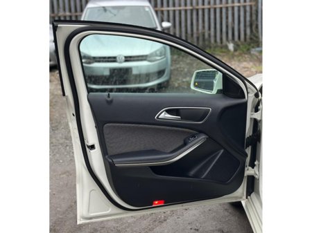 2016 Mercedes-Benz A Class - thumbnail 12