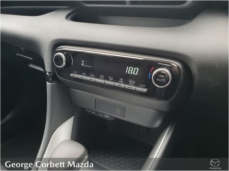 2025 Mazda Mazda2 - thumbnail 11