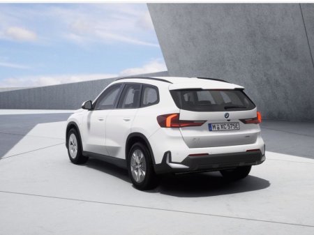 2026 BMW X1 - thumbnail 2