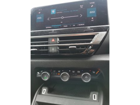 2023 Citroen C4 C SERIES BLUEHDI 130 EAT8 E €30,000 thumbnail