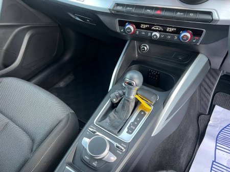 2019 Audi Q2 - thumbnail 11