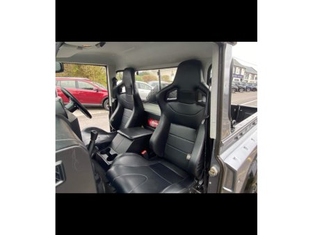 2011 Land Rover Defender 90 PICK UP TD// STUNNING EXAMPLE THE NICEST AROUND BY FAR SERIOUS SPEC// €31,000