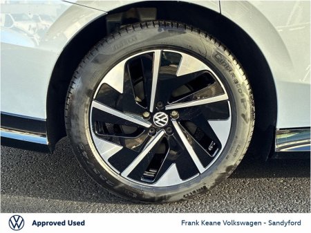 2026 Volkswagen ID.7 *TOURER* PRO S PLUS 86kWh 286HP @Frank Keane Volkswagen South Dublin €58,445 thumbnail