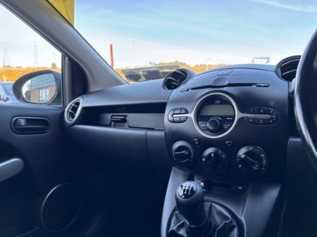 2008 Mazda Mazda2 - thumbnail 7