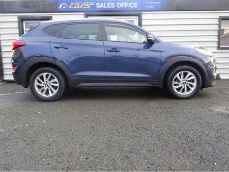 2017 Hyundai Tucson 1.7 EXECUTIVE 5 DOOR LOW MILEAGE €11,950 thumbnail