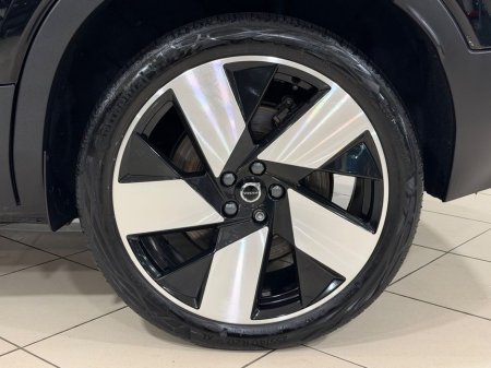 2023 Volvo XC40 - thumbnail 12