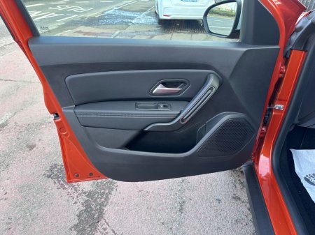 2022 Dacia Duster - thumbnail 17