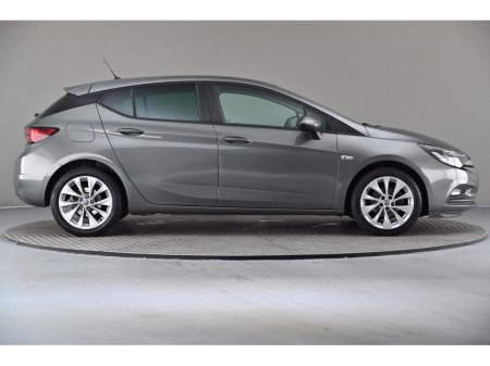 2018 Opel Astra - thumbnail 11