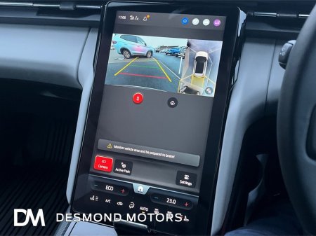 2025 Ford Explorer PREMIUM EV AWD €43,250 thumbnail