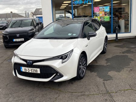 2019 Toyota Corolla LUNA SPORT , Hybrid , Hatchback , 49000kms