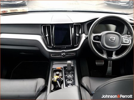 2021 Volvo XC60 - thumbnail 2