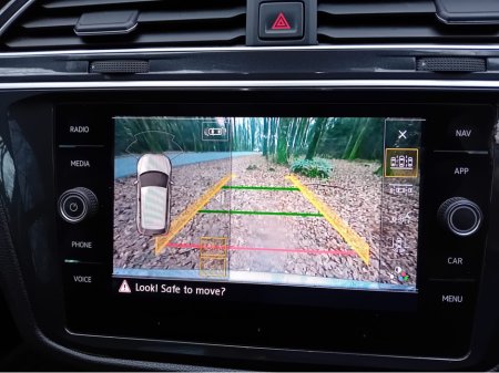 2020 Volkswagen Tiguan R-LINE 2.0 TDI  6 SPEED  150HP  SUV @ REDDY2DRIVE LTD €28,500 thumbnail