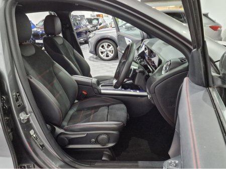 2023 Mercedes-Benz GLA Class 250E AMG LINE PREMIUM (PLUG IN HYBRID) AUTOMATIC **ONE OWNER / APPLE CARPLAY & ANDROID AUTO / BLIND SPOT ASSIST / HEATED FRONT SEATS / SAT NAV / REVERSE CAMERA / WIRELESS PHONE CHARGING** €40,900 thumbnail