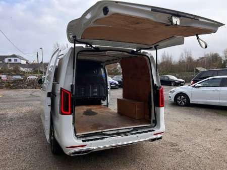 2023 Mercedes-Benz Vito - thumbnail 13