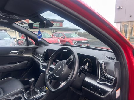 2022 Kia Sportage GT LINE Sunroof.