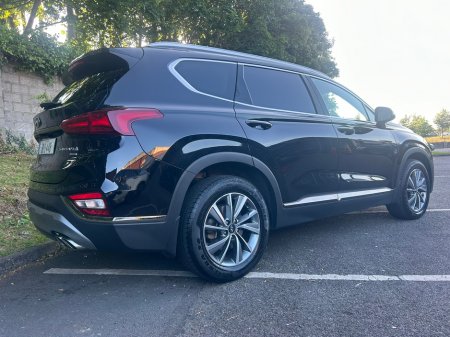 2019 Hyundai Santa Fe  €29,999