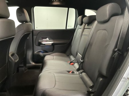 2026 Mercedes-Benz GLB 180 Progressive 5 Seat - 18 Inch Alloys - Reversing Camera - Ambient Lighting - Sat Nav - Climate Control - Heated Seats - Keyless Start - Apple CarPlay/Android Auto €71,507