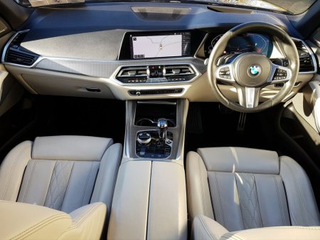 2019 BMW X5 xDrive30d M Sport €54,995