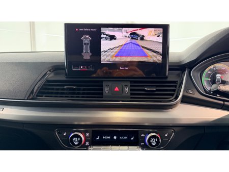 2024 Audi Q5 S LINE 50 TFSI E QUATTRO €52,800 thumbnail