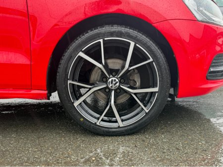 2014 Volkswagen Polo 1.2 TSI PETROL AUTO €10,950 thumbnail