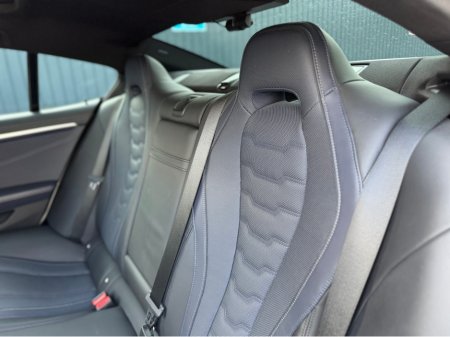 2020 BMW 8 Series - thumbnail 35