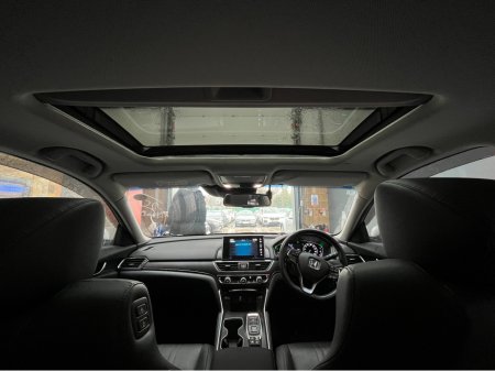 2020 Honda Accord €27950 2020 HONDA ACCORD EX 2.0 AUTOMATIC / CRUISE CONTROL / REVERSE CAMERA / ELECTRIC MEMORY & HEATED SEATS / HEATED REAR SEATS €27,950 thumbnail
