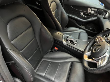 2020 Mercedes-Benz C Class 2020 MERCEDES-BENZ C220D LAUREUS EDITION SPORTS P 2.0 AUTOMATIC / CRUISE CONTROL / REVERSE CAMERA / ELECTRIC MEMORY & HEATED SEATS / PADDLE SHIFTERS AND MORE thumbnail