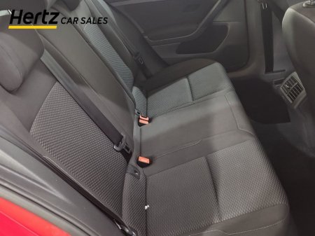 2019 Volkswagen Golf - thumbnail 16