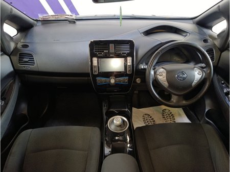 2016 Nissan Leaf - thumbnail 14