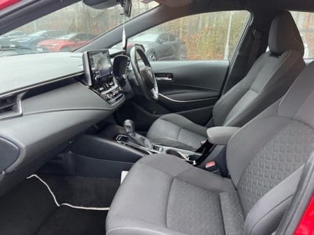 2019 Toyota Corolla LUNA H/B 4DR AUTO HYBRID €20,950 thumbnail