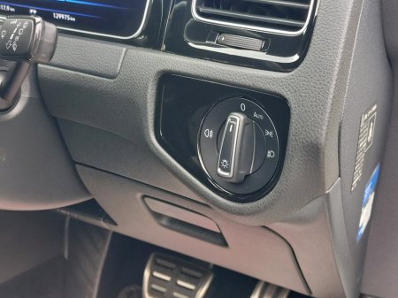 2017 Volkswagen Golf 2.0 TSI 5DR DSG 300HP 4MOTION R €29,995 thumbnail