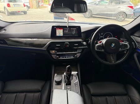 2019 BMW 5 Series - thumbnail 12