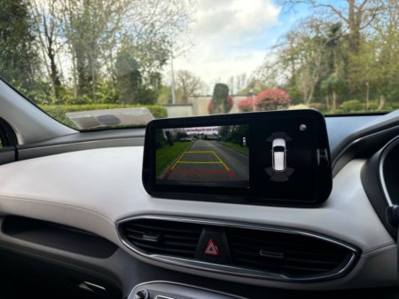 2022 Hyundai Santa Fe - thumbnail 18