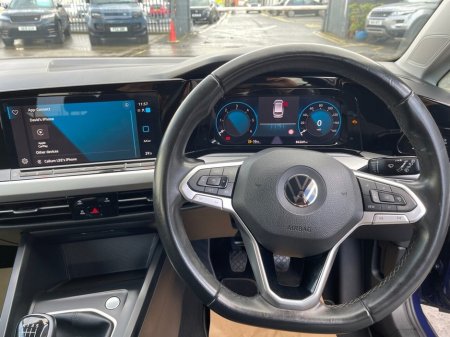 2022 Volkswagen Golf 2.0 TDI Life Estate 5dr Diesel Manual Euro 6 (s/s) (115 ps) thumbnail