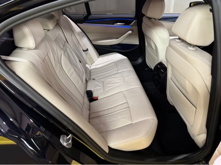 2022 BMW 5 Series - thumbnail 10