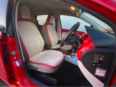 2014 Volkswagen up! 1.0  AUTO  HIGHLINE   75PS 5DR  HEATED SEATS TAX&NCT €6,795 thumbnail