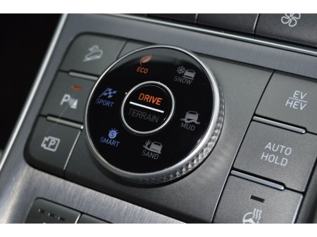 2022 Hyundai Santa Fe 1.6 PHEV 4WD Executive Plus Auto €43,995 thumbnail