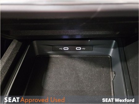 2022 SEAT Leon e-Hybrid 204hp DSG FR €361 Per Month €24,975 thumbnail